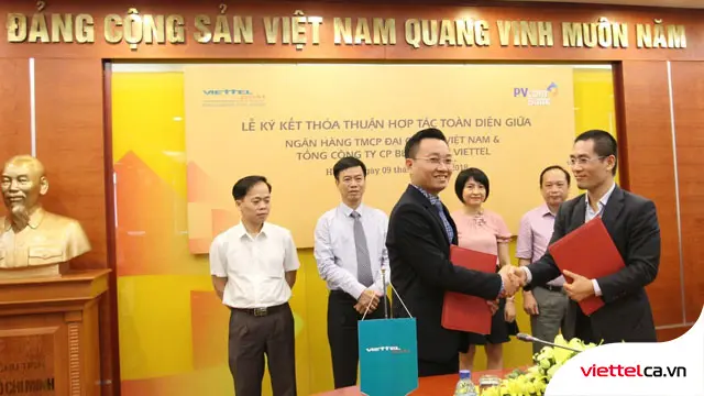 Lễ ký kết hợp tác giữa Viettel và ngân hàng PVComBank